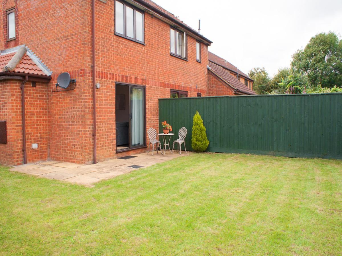 East Midland House Free Private Parking Fast Wifi Smart Tv With Garden Villa Kettering Eksteriør bilde